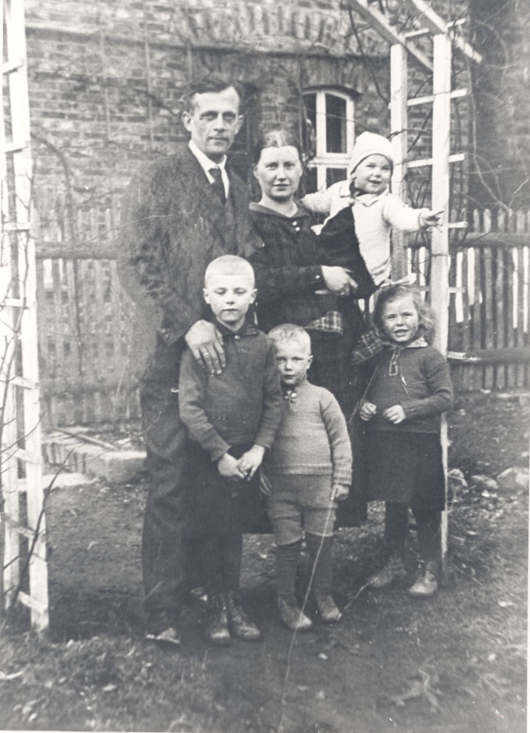 Fotoaufnahme der Familie Schneider, April 1934