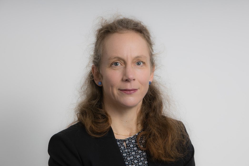 Portraitaufnahme von Dr. Julia Landau