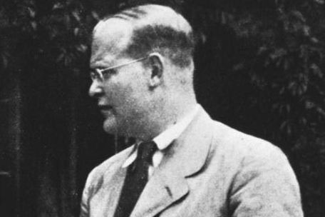 Private photo of Dietrich Bonhoeffer standing 