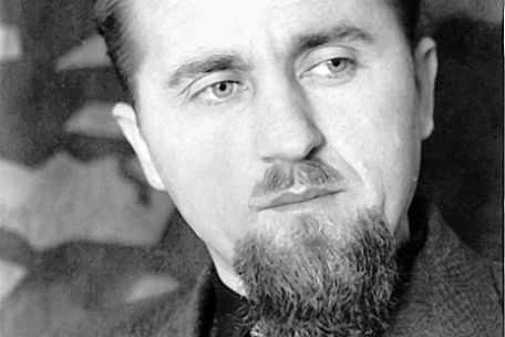 Portrait photograph of Orest Dvornikov