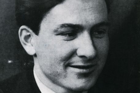 Portrait photograph of Franz Ehrlich