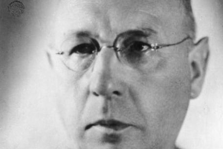 Portraitaufnahme von Hermann Brill