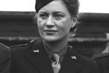  Female war correspondent Lee Miller who covered the U.S. Army in the European Theater during World War II (U.S. Army Center of Military History)