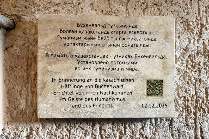 Gedenktafel für kasachische Häftlinge